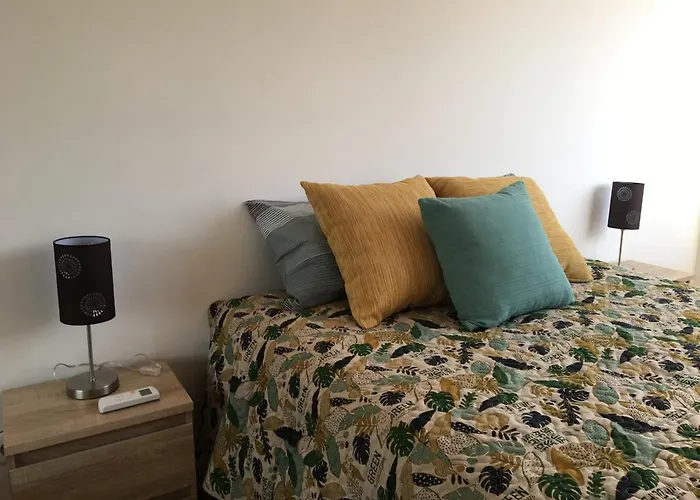 Lägenhet Center Private Parking Ac