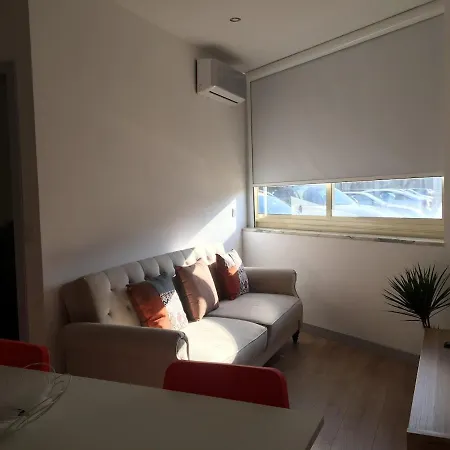 Center Private Parking Ac