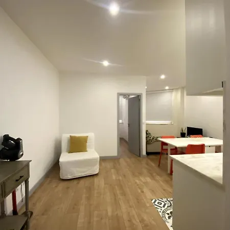 Center Private Parking Ac 公寓 *